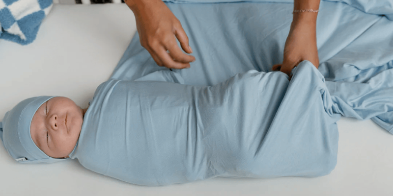 Muslin vs. Cotton vs. Bamboo: Best Fabric for Baby Blankets & Swaddles