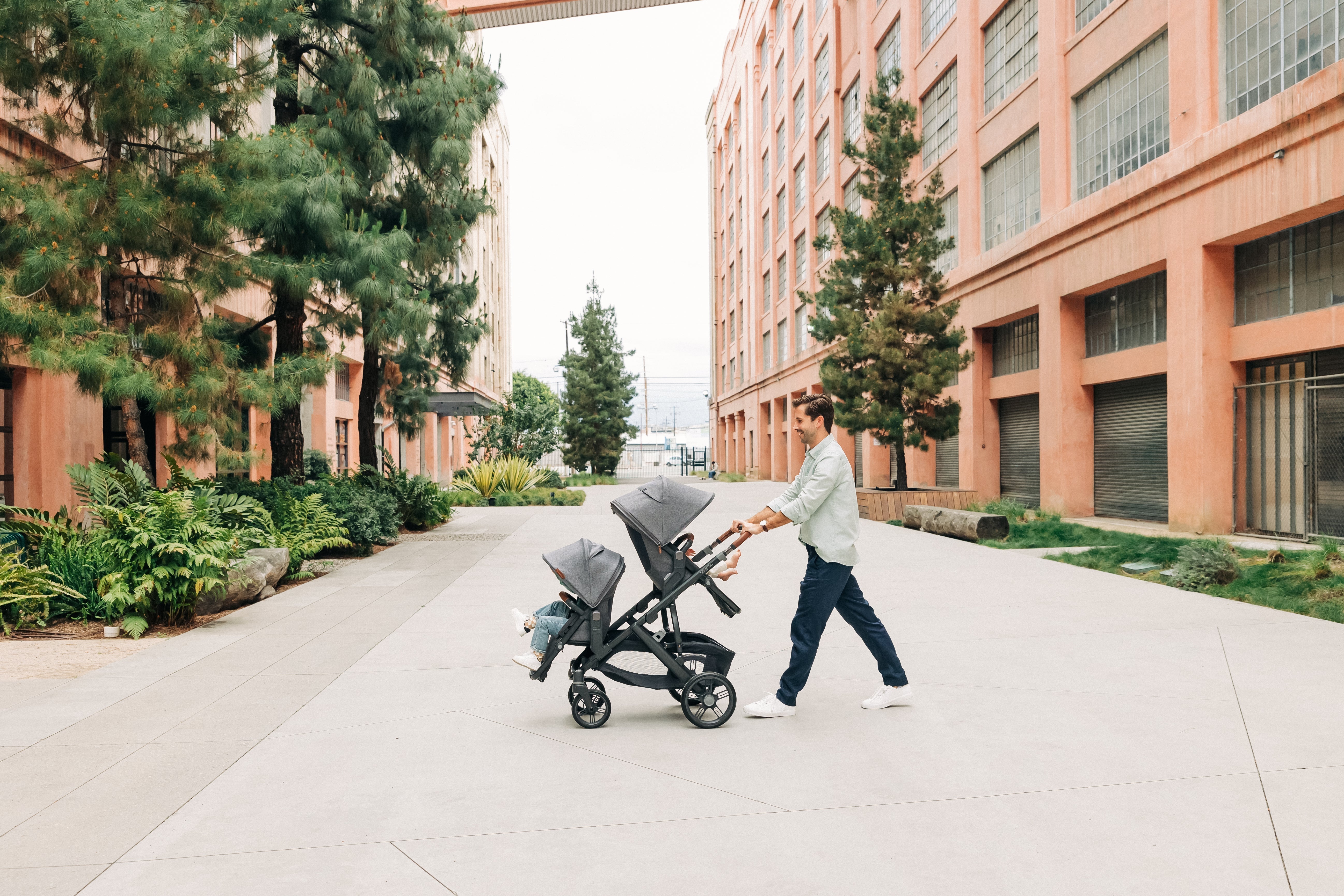 UPPAbaby Vista V3 vs. Cruz V3 Strollers