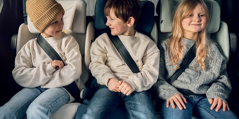 Axkid Up High-Back Booster Seat Review
