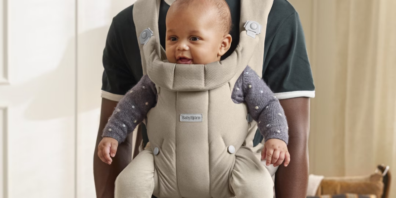 BabyBjörn Carrier Hold Review
