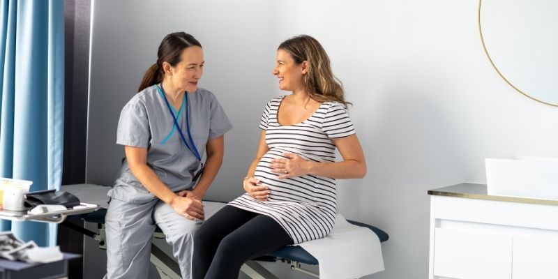 Midwife vs. OB: What’s the Difference and Which Is Right for Your Pregnancy?
