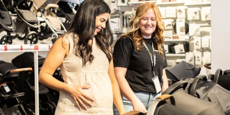 Snuggle Bugz vs. Other Retailers: A Complete Guide for Canadian Parents Shopping for Baby Gear