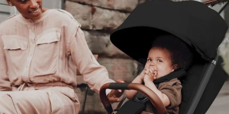 Silver Cross Clic Compact Lightweight Stroller Review