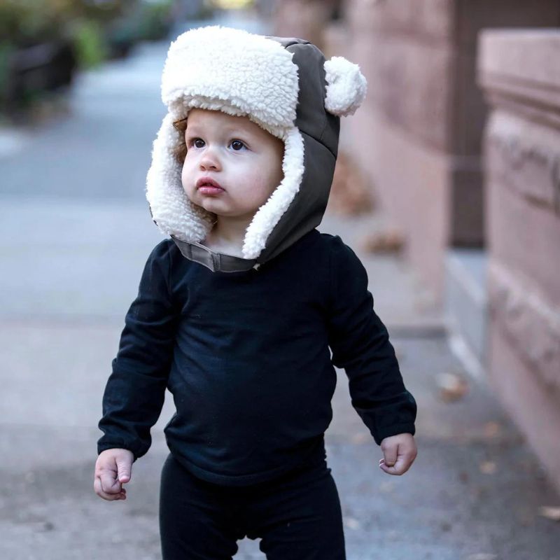 Cub Set - Benji Hat & Mittens Cub Set