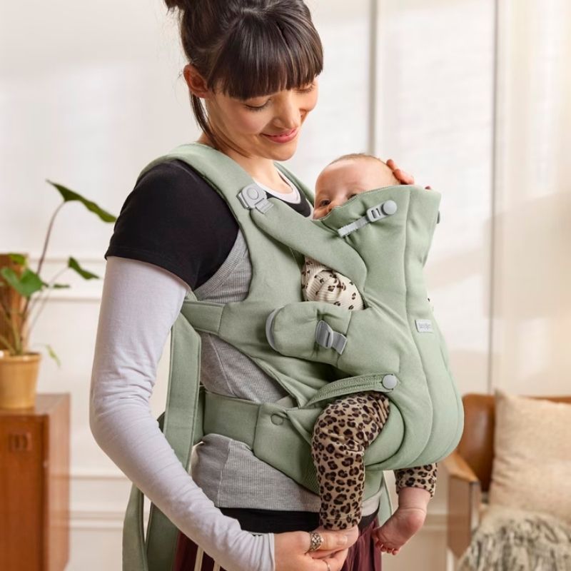 Baby Carrier Hold