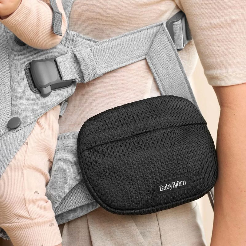Baby Carrier Free Plus Pocket Pouch