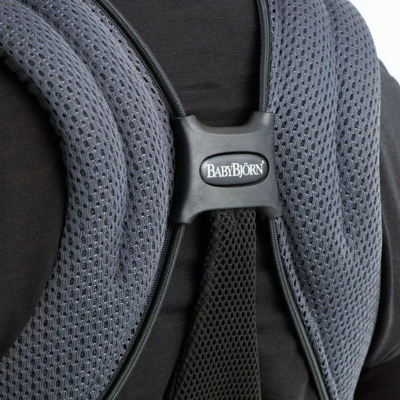 Baby Carrier Free Plus Pocket Pouch