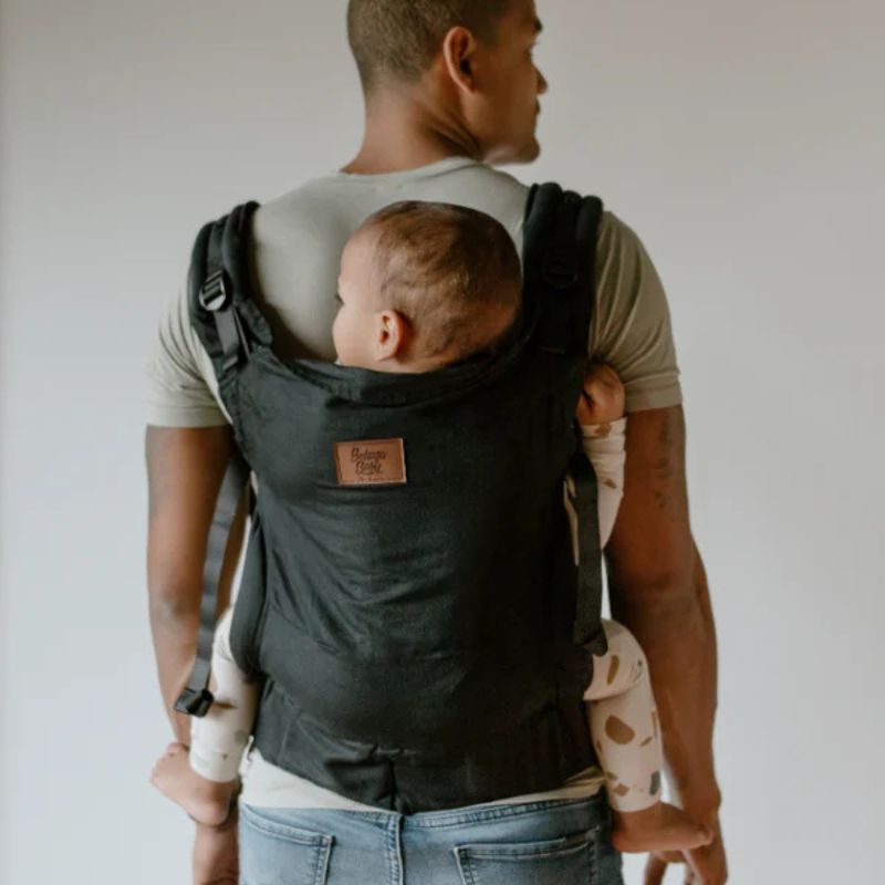 Beluga Buckle Carrier