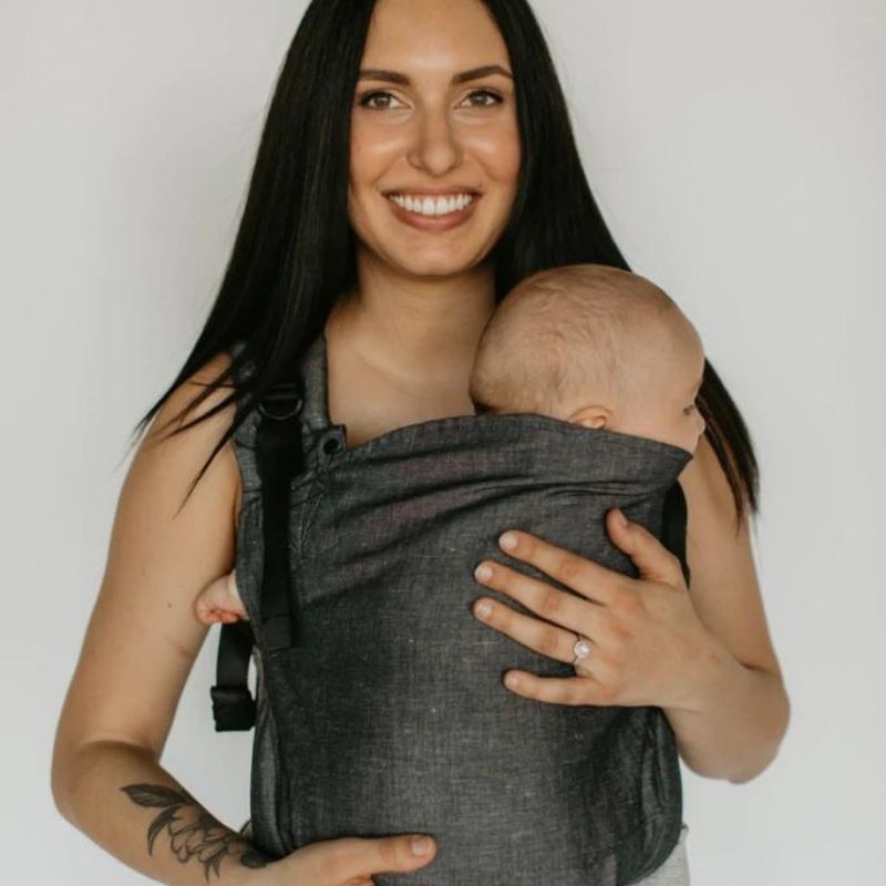 Beluga Buckle Carrier Grey