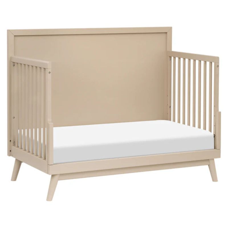 Palma Mid-Century 4-in-1 Convertible Crib