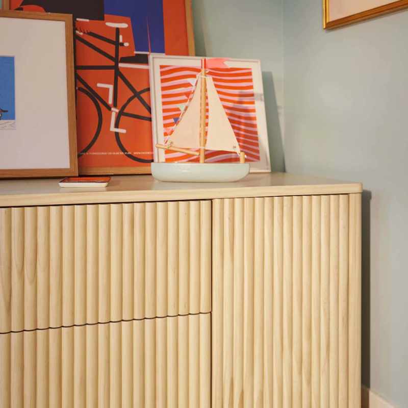 Pogo Tambour Dresser