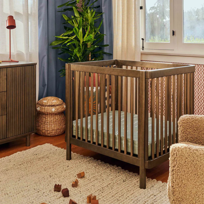 Pogo 8-in-1 Convertible All-Stages Crib