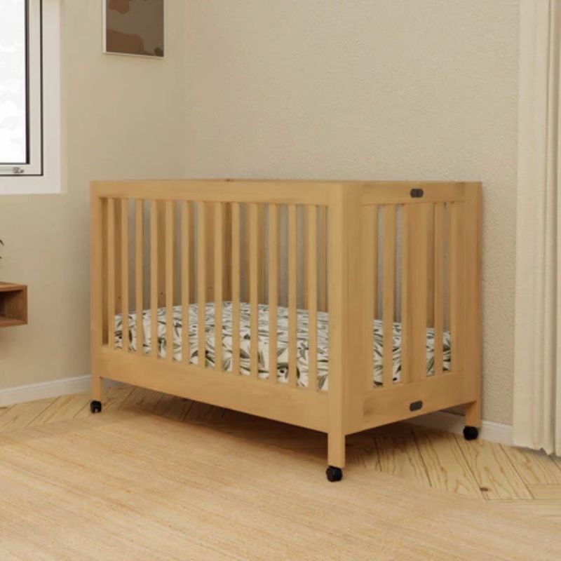 Maki Portable Folding Crib with Toddler Bed Conversion Kit