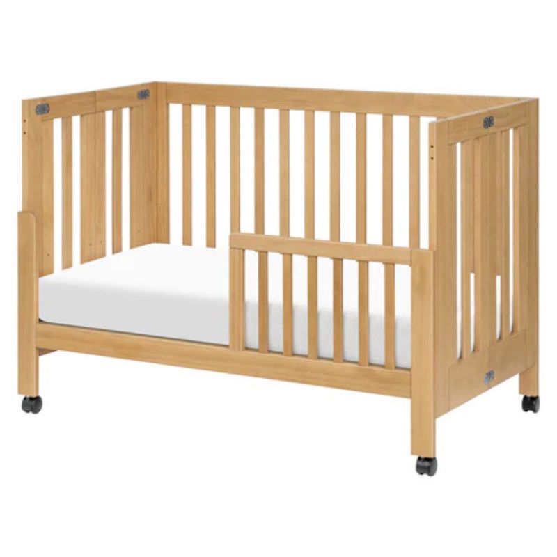 Maki Portable Folding Crib with Toddler Bed Conversion Kit