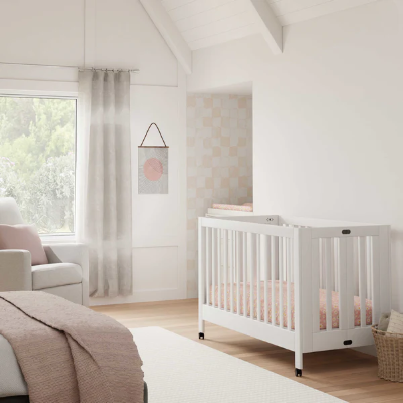 Maki Portable Folding Crib with Toddler Bed Conversion Kit