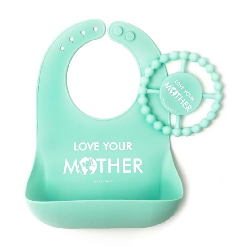 Wonder Bibs Love Your Mother