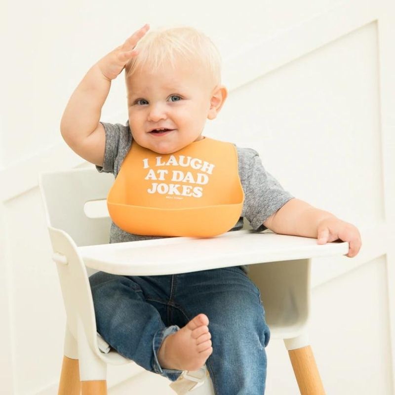 Wonder Bibs I laugh at Dad Jokes