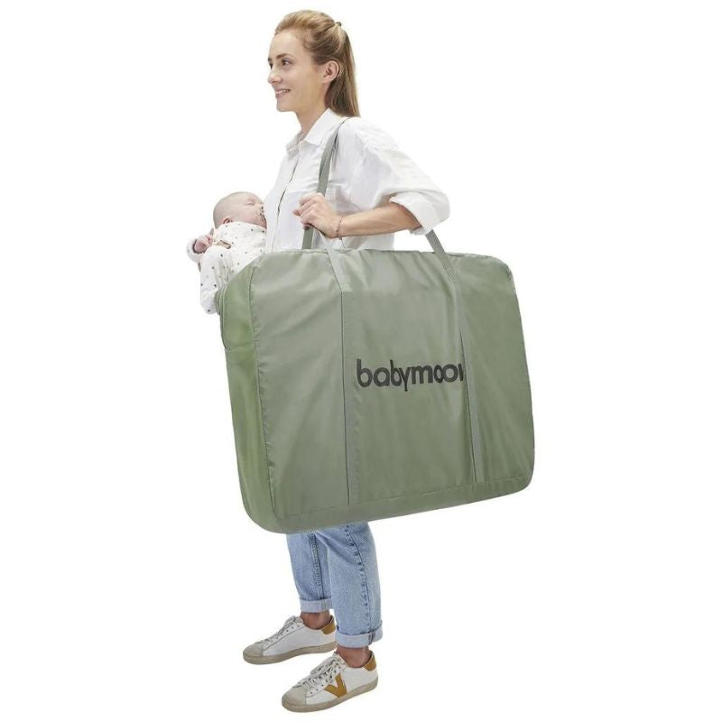 Parc de voyage Moov &amp; Comfy avec berceau