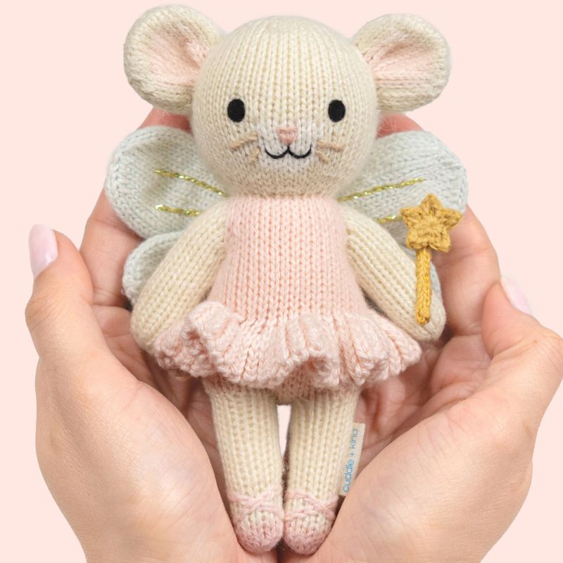 Tiny Knit Dolls