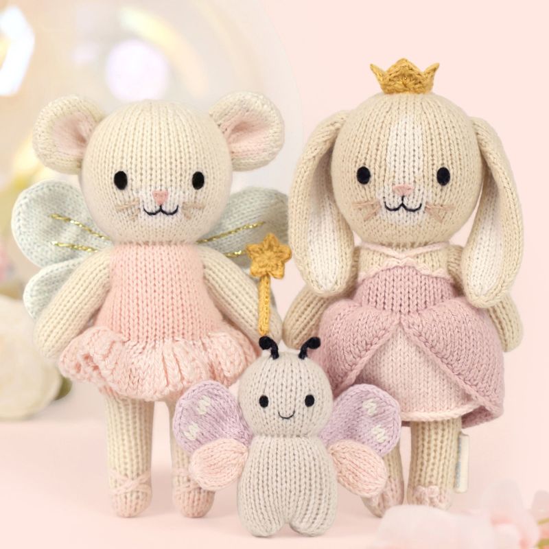 Tiny Knit Dolls