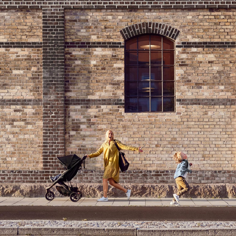 Poussette à ressort