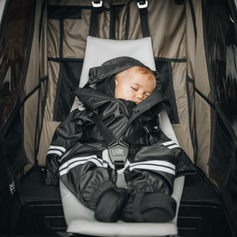 Chariot infant top sling age