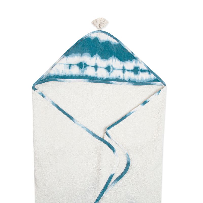 Nugs and Bugs Towel
