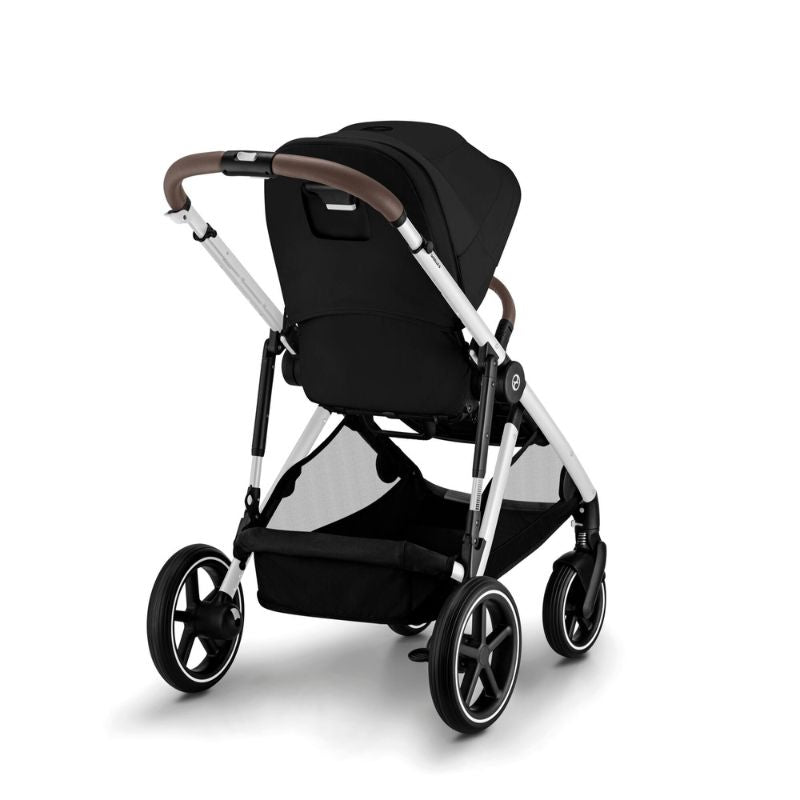 Gazelle S 2023 Stroller Moon Black Seat/Silver Frame