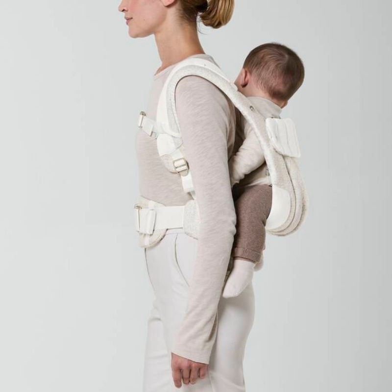 Coya Baby Carrier Bouclé