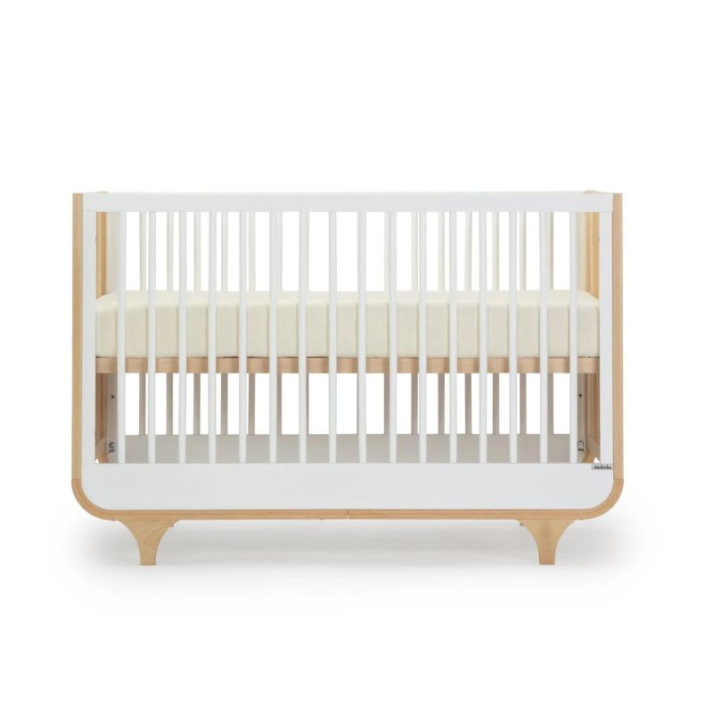 Jolly 3-in-1 Convertible Crib