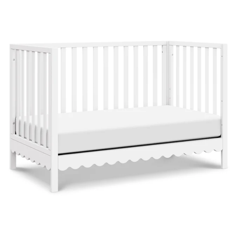 Sammy Scallop 4-in-1 Convertible Crib
