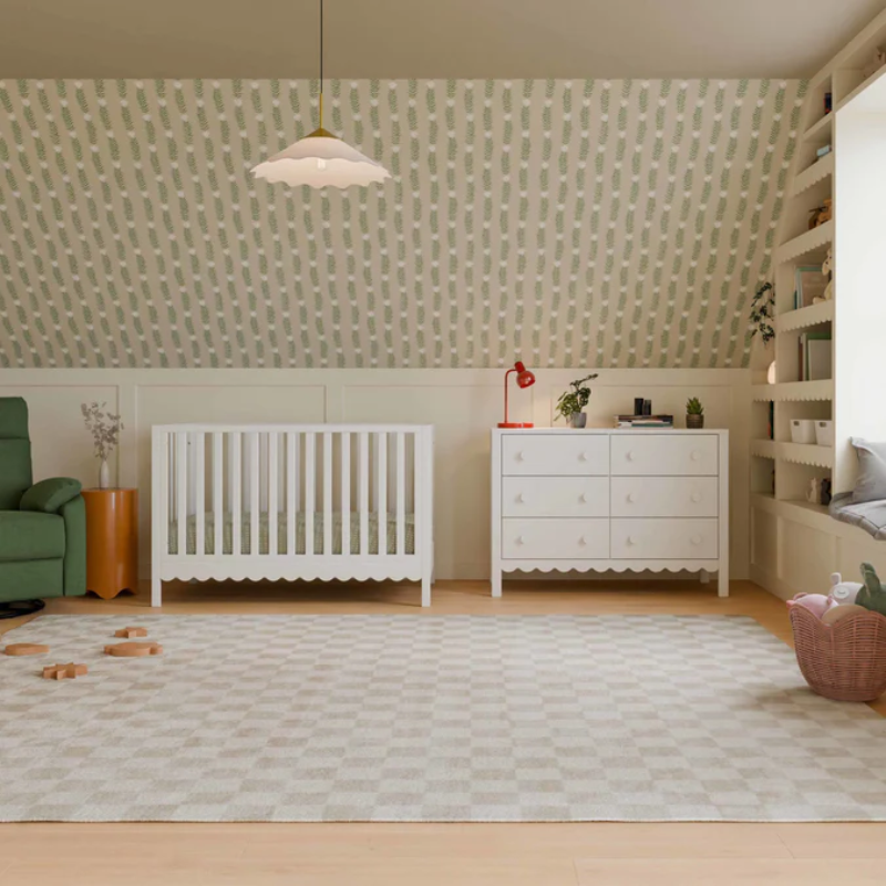 Sammy Scallop 4-in-1 Convertible Crib