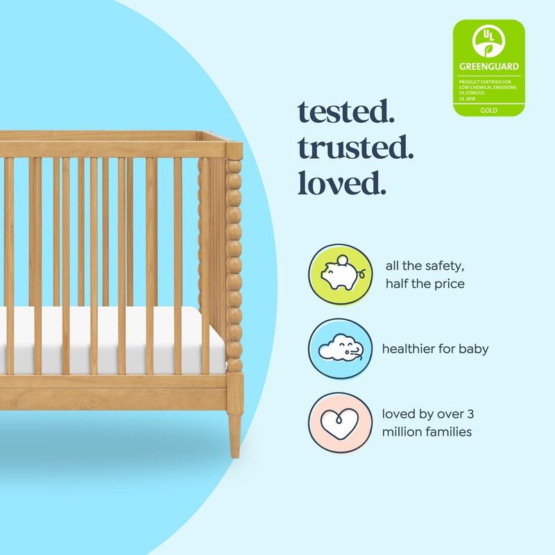 Lainey Bobbins 3-in-1 Convertible Crib