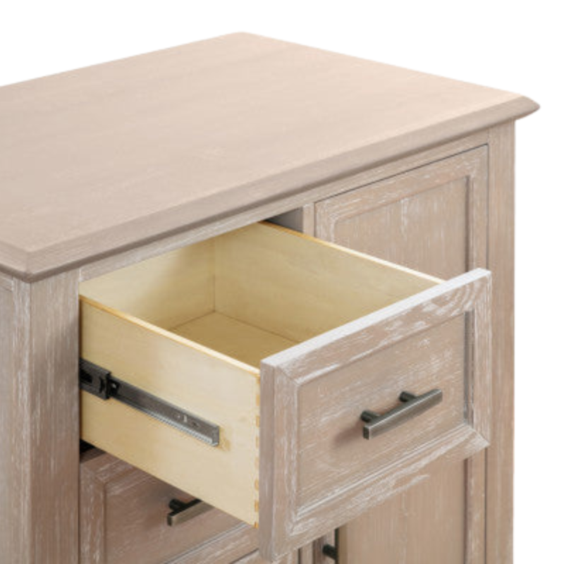 Beckett Chifforobe