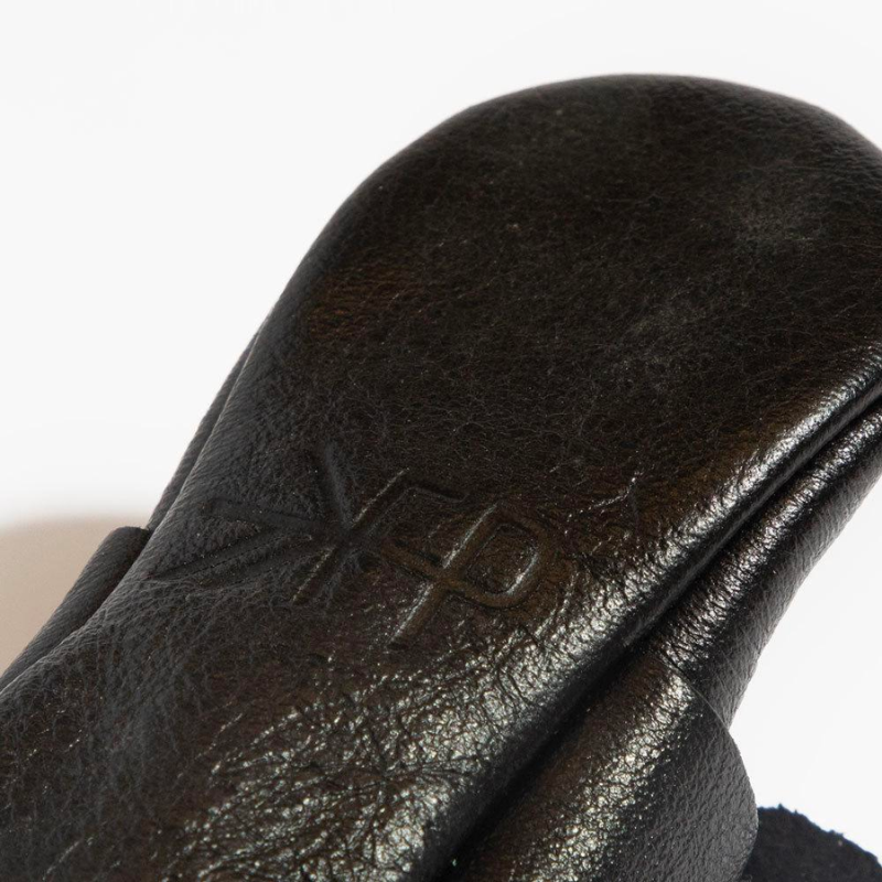 Mocassins à nœud noué