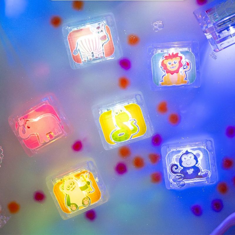 Light-Up Cubes - 6 Pack