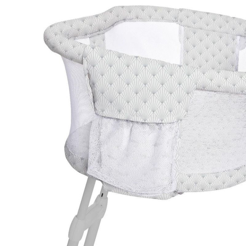 BassiNest Glide Sleeper Snuggle Bugz Canada s Baby Store