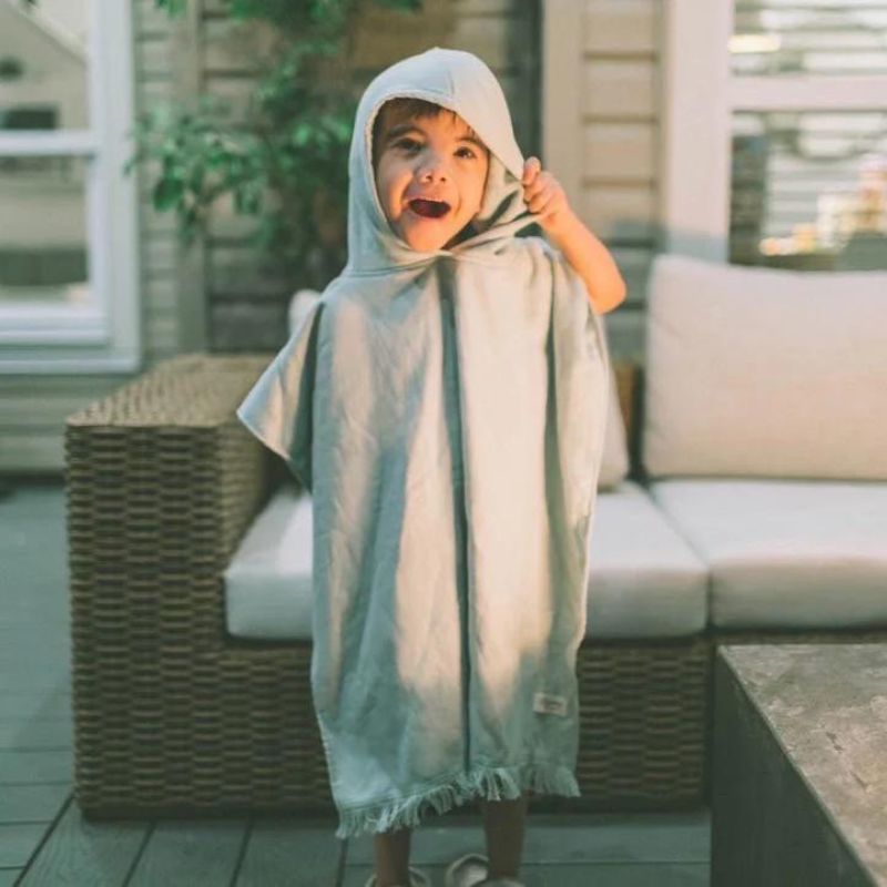 Serviette de plage à capuche