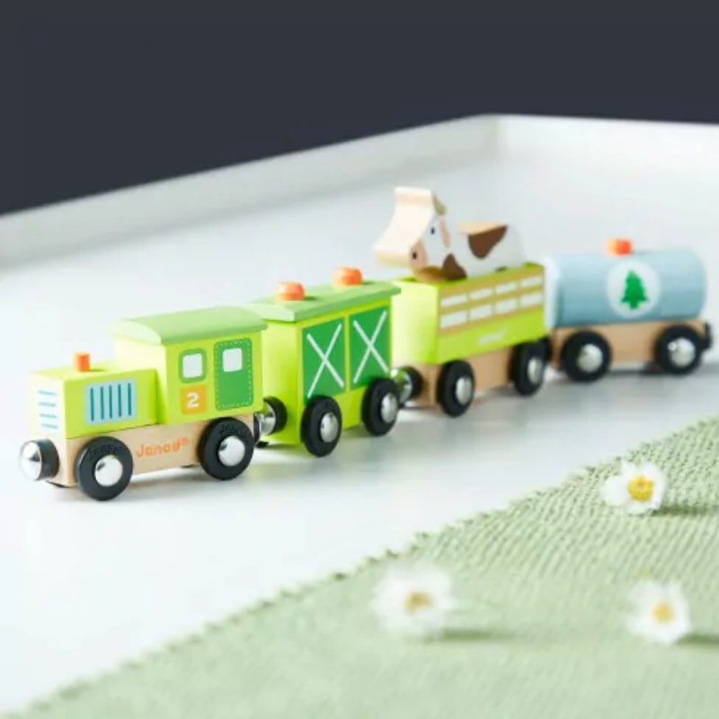 Story Farm Magnetic Train