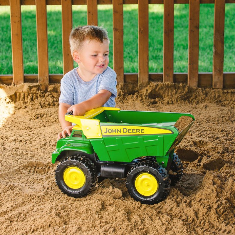 John Deere 21" Big Scoop Dump Truck