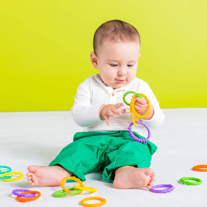 Lots of Links Take-Along Toys