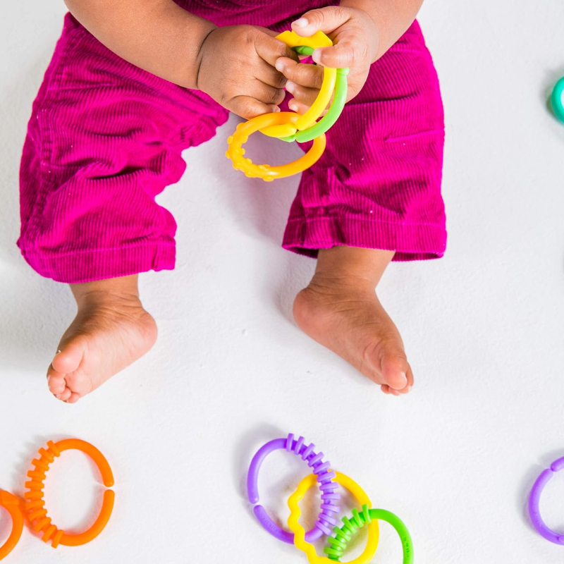Lots of Links Take-Along Toys