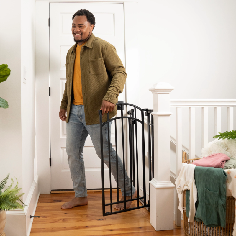 The Doorway 48W Series Gate