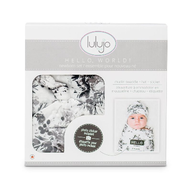 Hello World Swaddle & Knotted Hat Set black floral