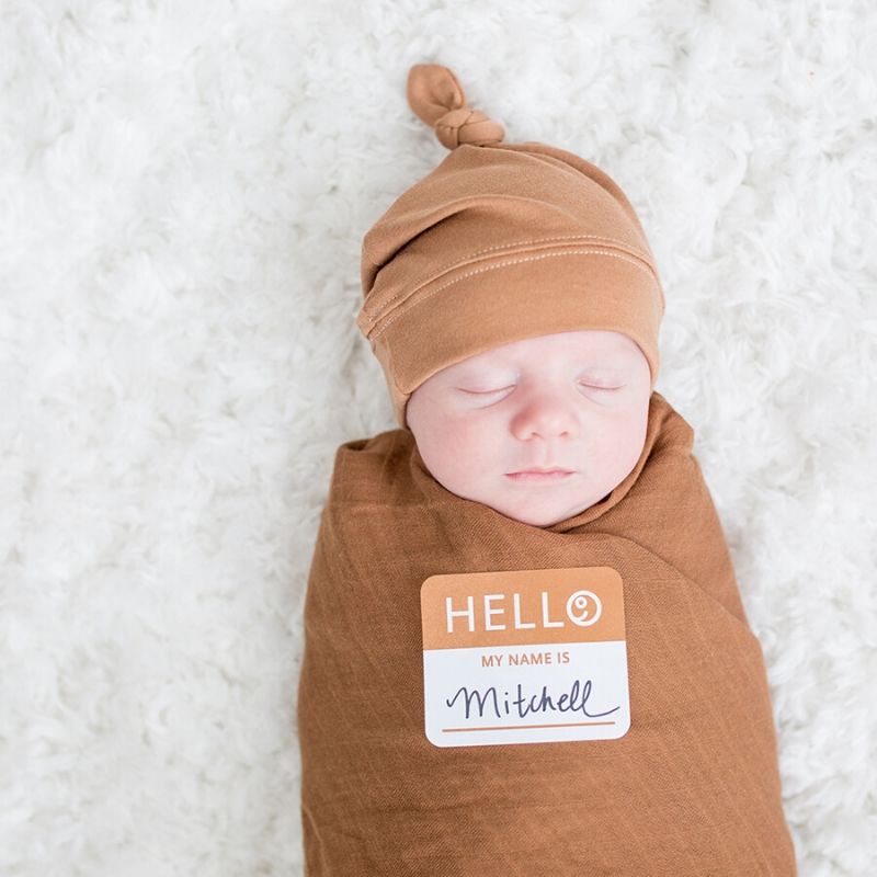 Hello World Swaddle & Knotted Hat Set Tan Brown