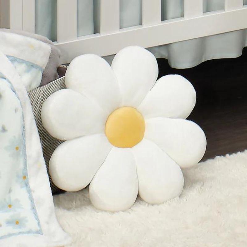 Sweet Daisy White Flower Decorative Pillow
