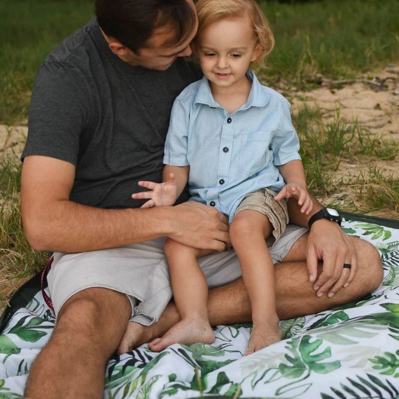 Outdoor Blanket - (5 x 7)  Tropical Leaf