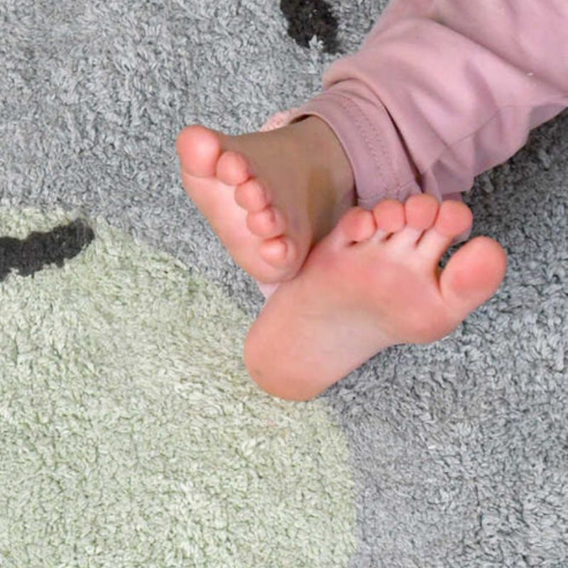 Big Big World - Washable Round Rug