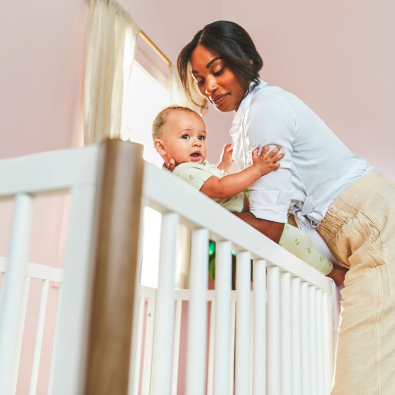 Laurel 4-in-1 Convertible Crib