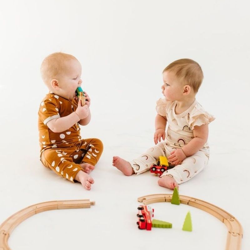 Short Sleeve Romper Canyon Rainbow